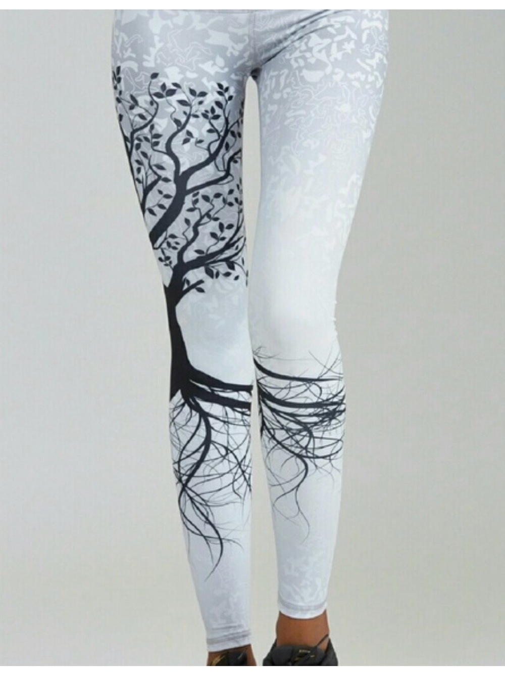Noli Yoga Enchanted Tree of Life High Waisted Leggings XS Made in USA Womens GUC